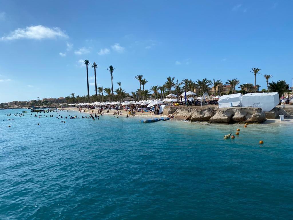 Porto Marina Resort Chalets Families Only 阿莱曼 外观 照片