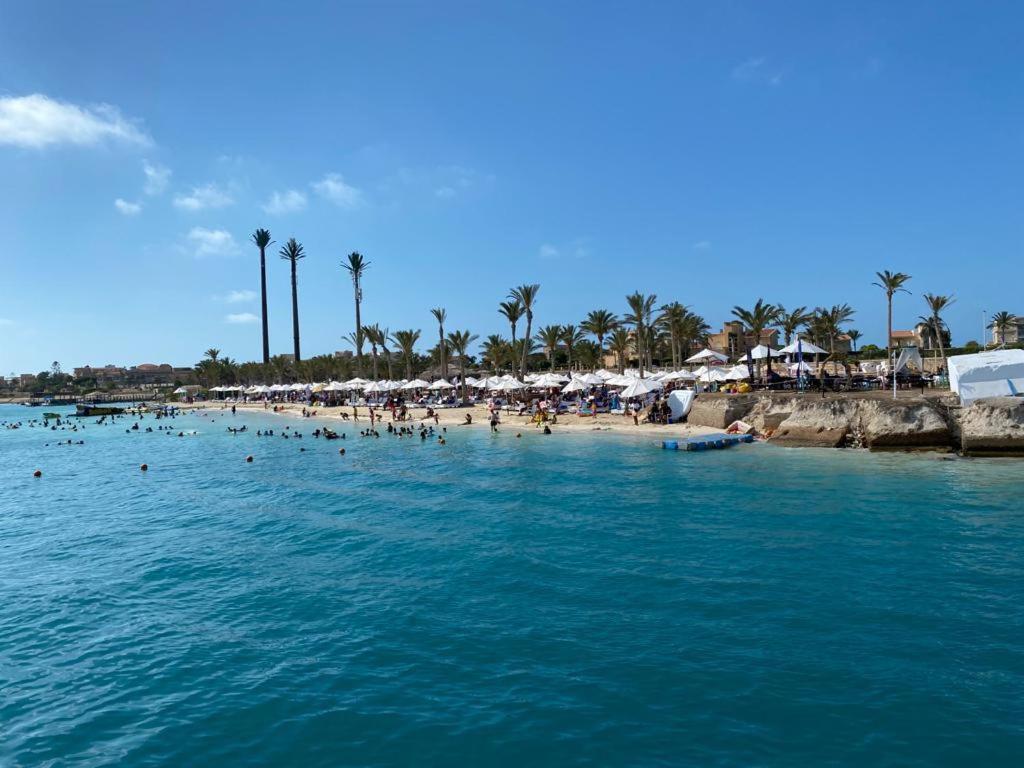Porto Marina Resort Chalets Families Only 阿莱曼 外观 照片