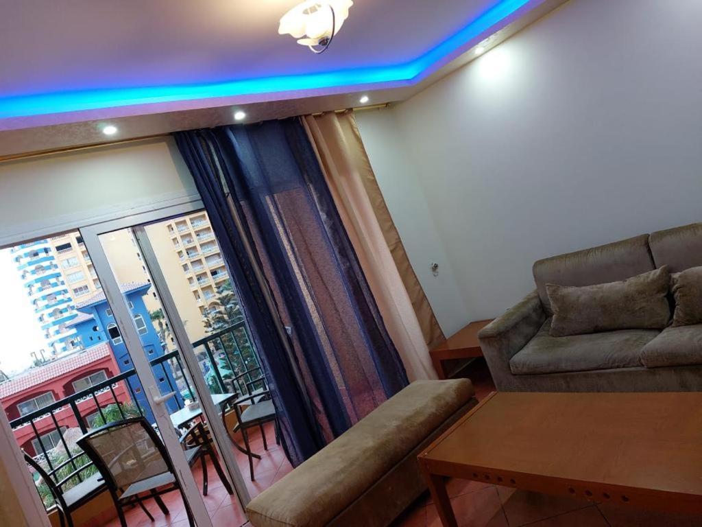 Porto Marina Resort Chalets Families Only 阿莱曼 外观 照片