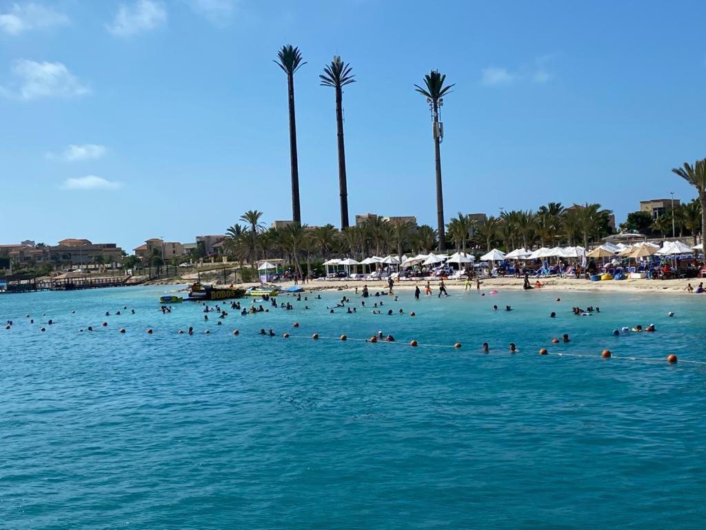 Porto Marina Resort Chalets Families Only 阿莱曼 外观 照片